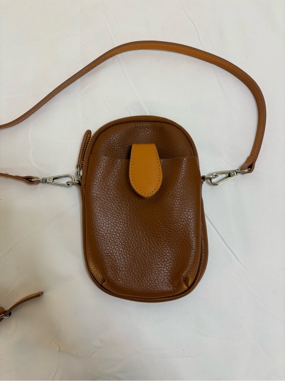 Davina Firenze Pebbled Leather Sachet Purse Crossbody - Picture 9 of 15